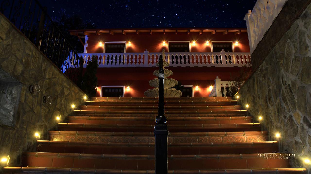 Artemis Resort Wellness Hotel Štúrovo 외부 사진