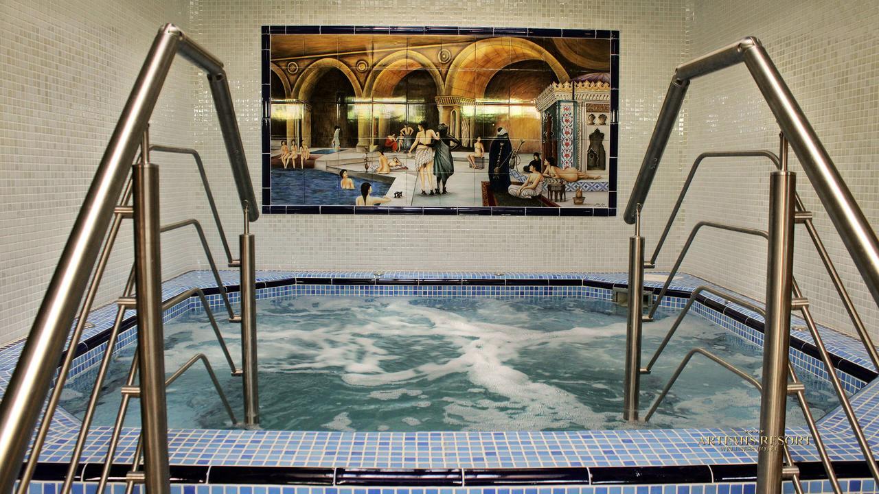 Artemis Resort Wellness Hotel Štúrovo 외부 사진