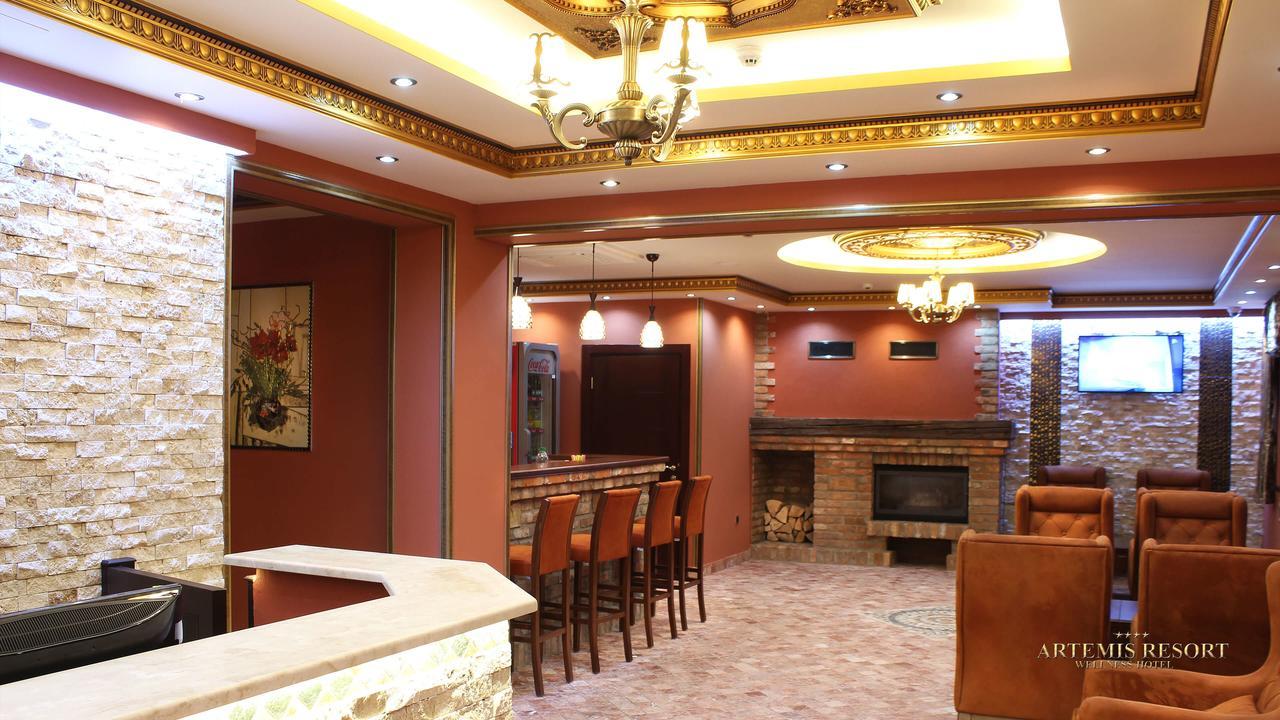 Artemis Resort Wellness Hotel Štúrovo 외부 사진