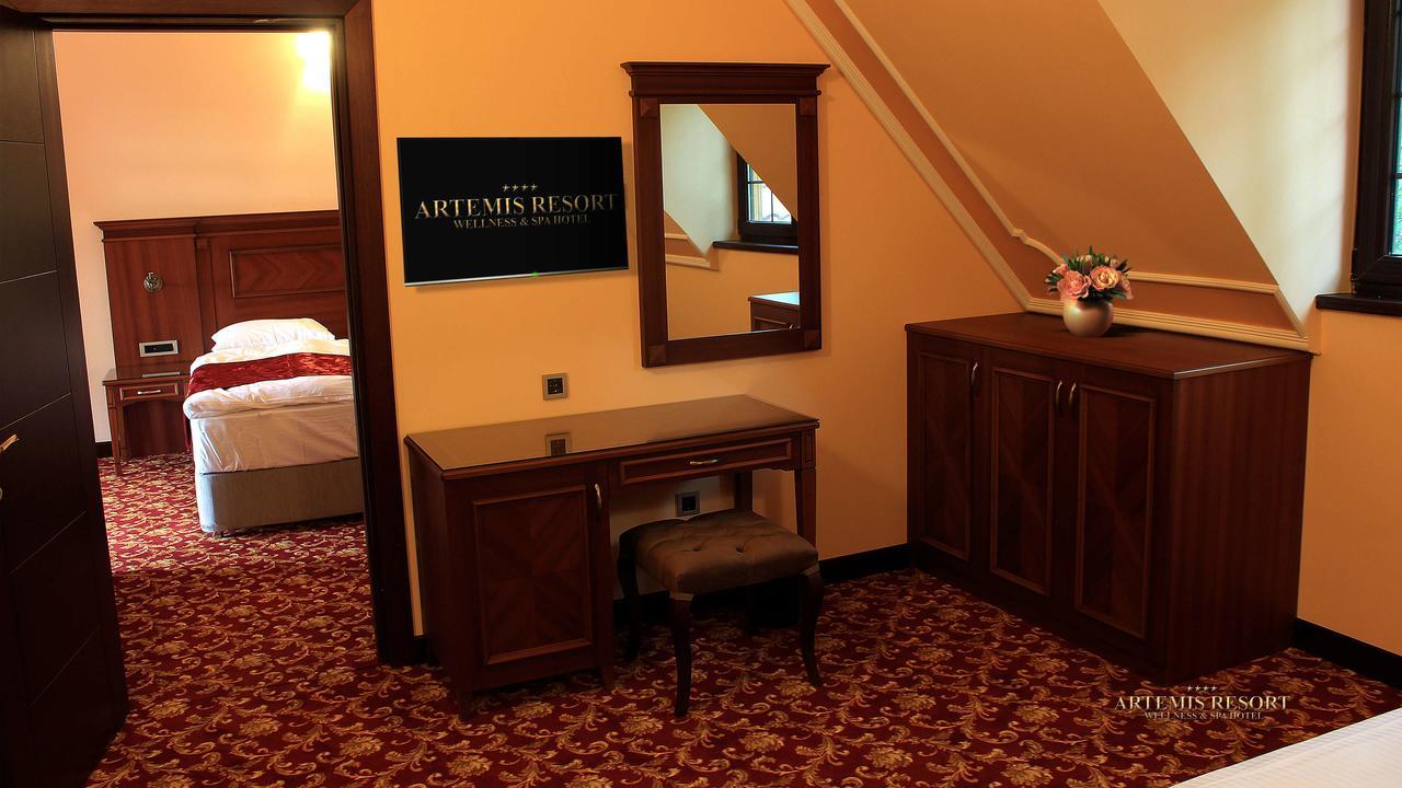 Artemis Resort Wellness Hotel Štúrovo 외부 사진